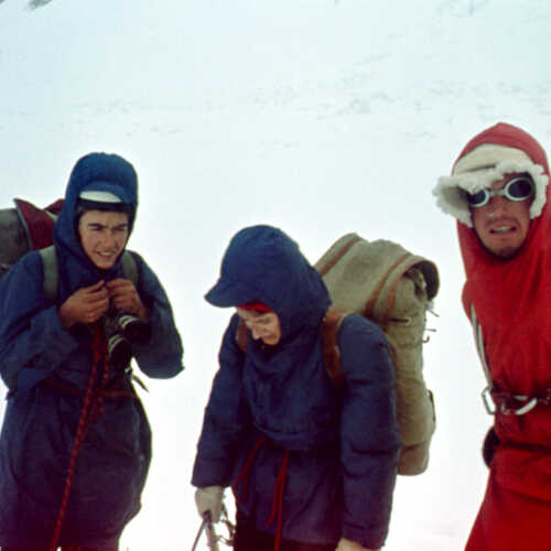 pamir-1112
